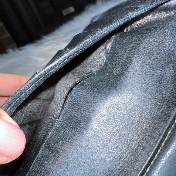 Chanel bifold wallet - Picture 9 of 16